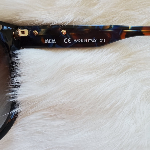 MCM 55mm Cat Eye Sunglasses - Picture 7 of 8